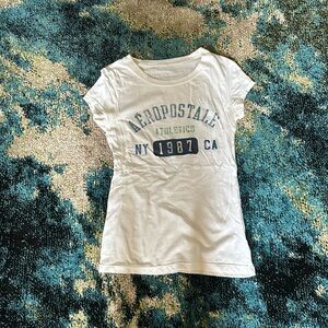 An acro Aeropostale athleticT-shirt medium